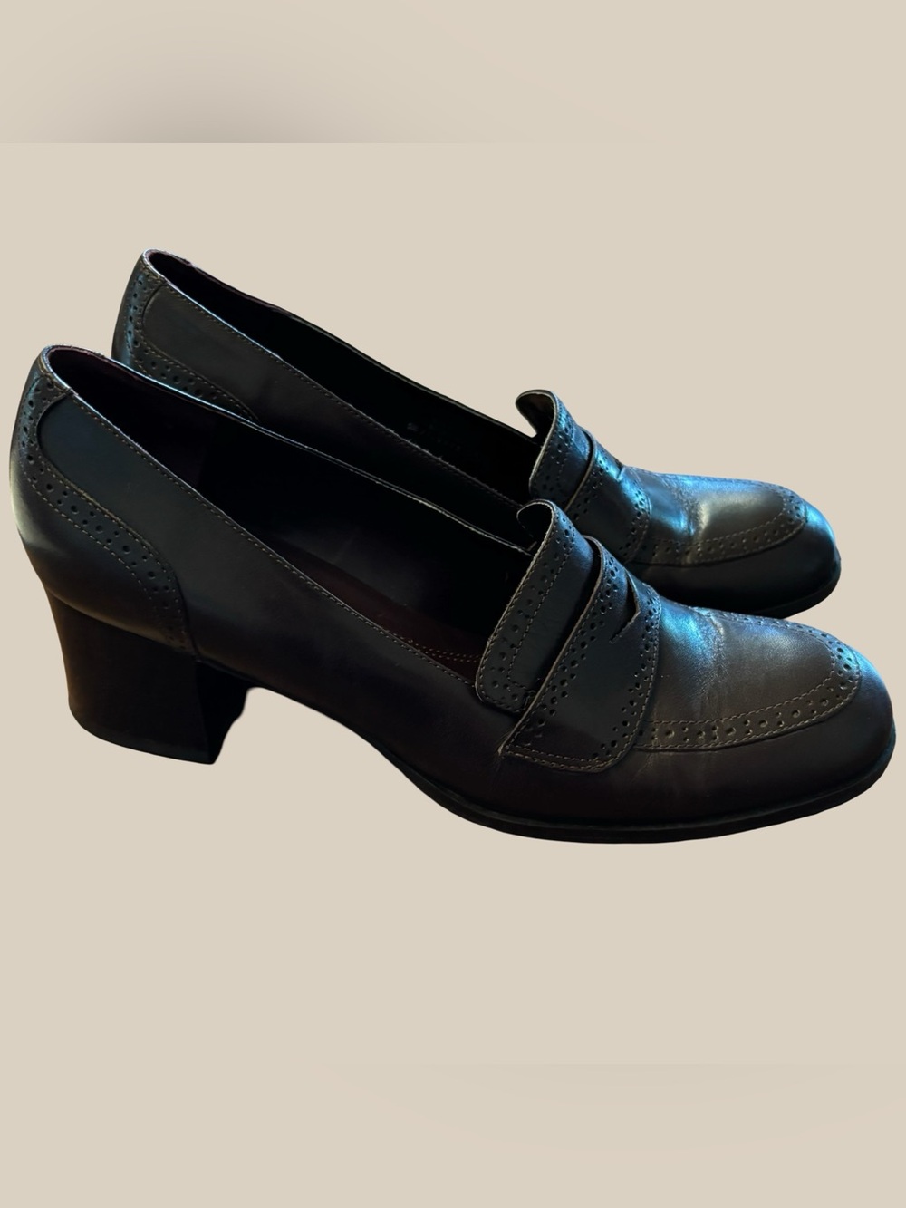 Etienne Aigner E-Greeley Women Dark Brown Leather Heeled Penny Loafer Pumps 7.5M - Picture 2 of 8